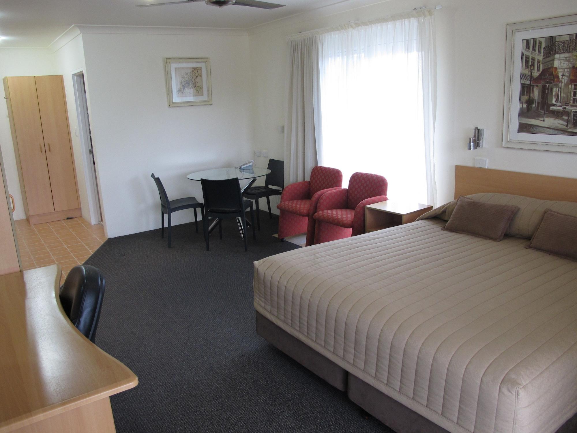 Aston Hill Motor Lodge Порт-Маккуорі Екстер'єр фото