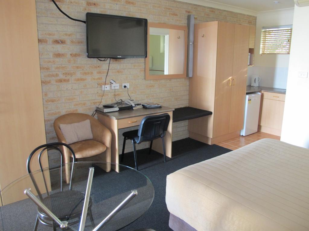 Aston Hill Motor Lodge Порт-Маккуорі Екстер'єр фото
